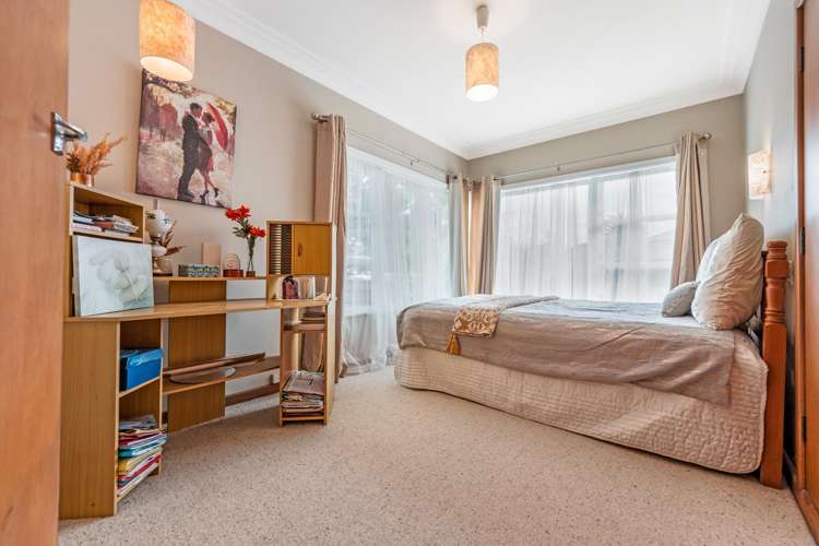 221 Te Atatu Road Te Atatu South_14