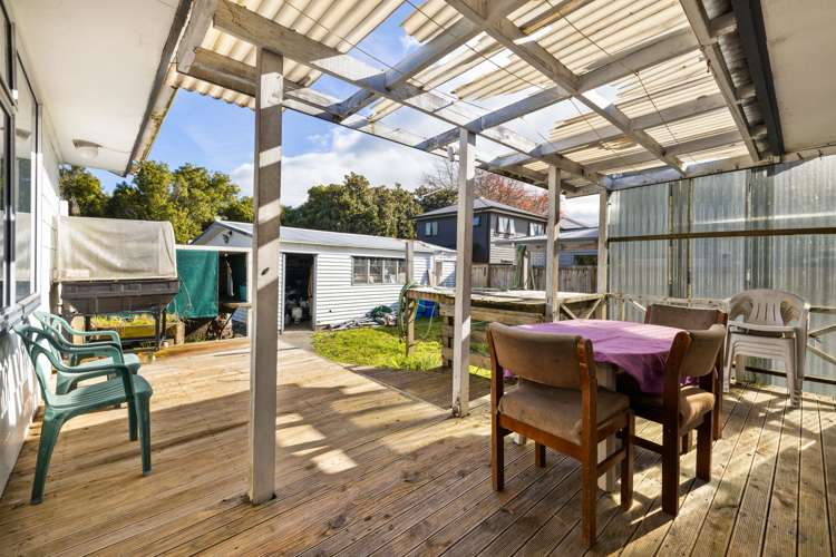 63 Oakfield Crescent Pukete_2