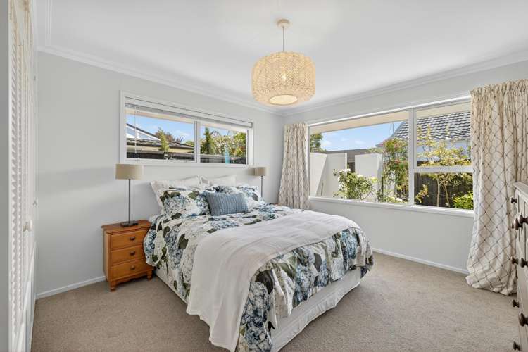 2/83 Winchester Street Merivale_5