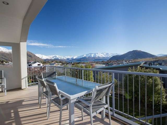 91 Kings Drive Wanaka_1