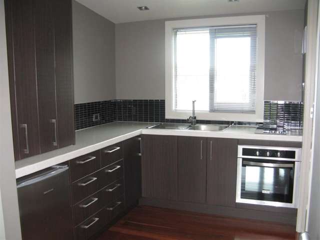 2/125 Rutherglen Road, Paroa 10446_1