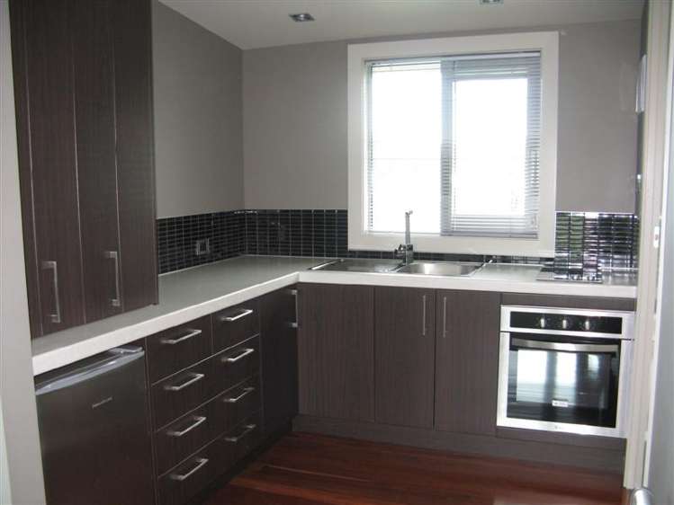 2/125 Rutherglen Road, Paroa 10446_1