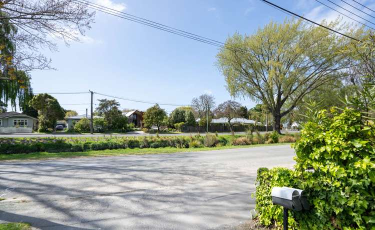 2/176 Riverlaw Terrace Saint Martins_13