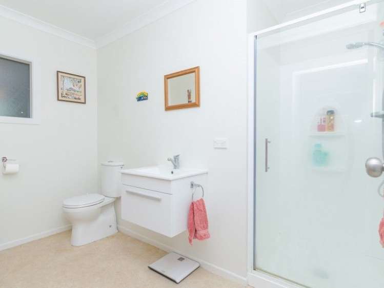 6 Danske Close Carterton_13