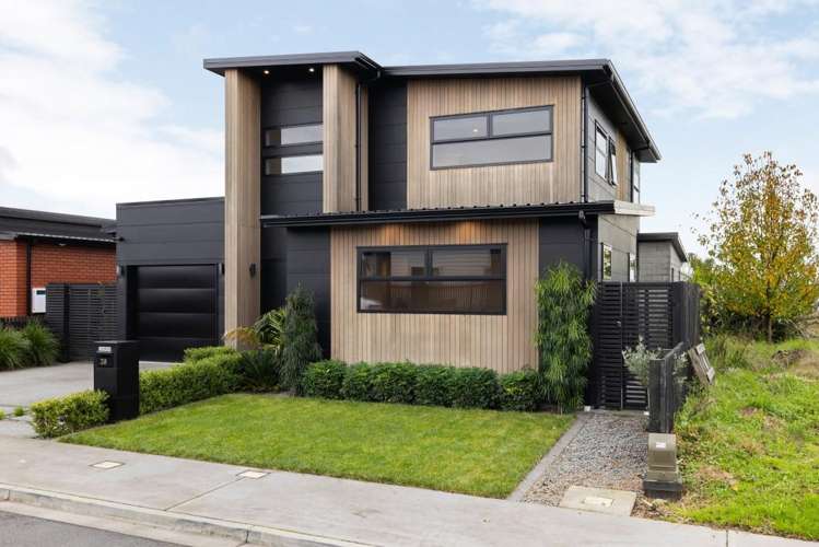 38 Gosset Avenue_2