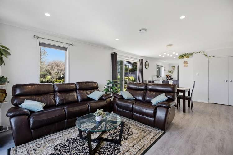 16 Godwit Lane Welcome Bay_10