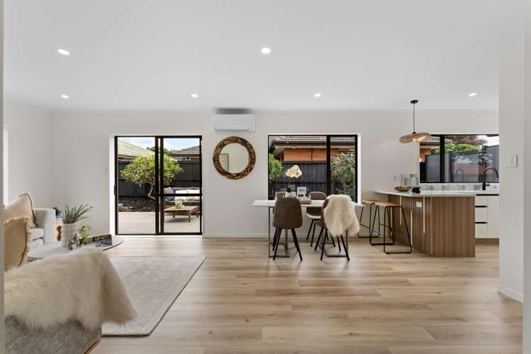 21 Sandwick Drive Weymouth_4