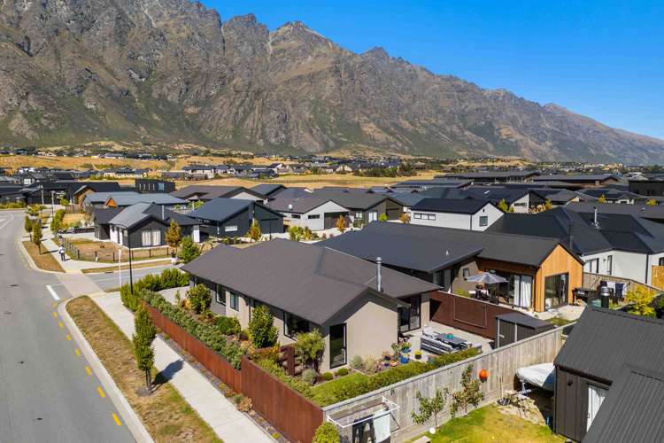 2 Collie Road Jacks Point_22