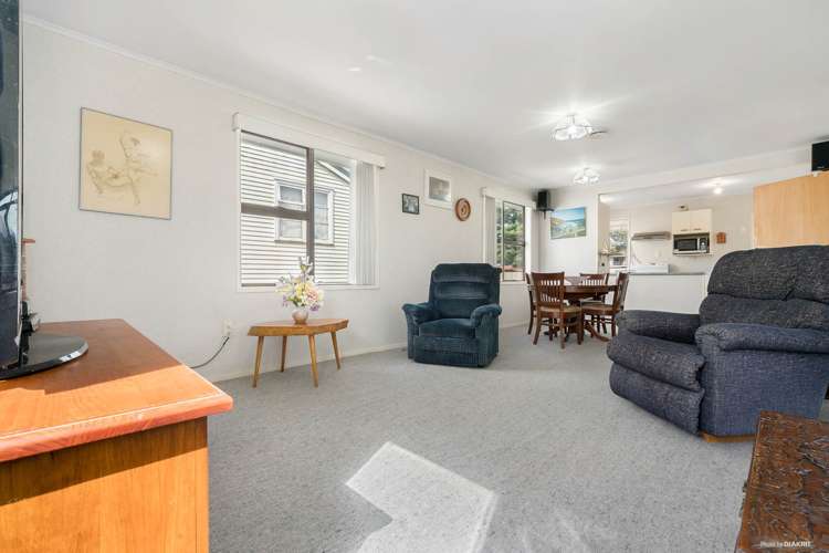 8 Percival Street Manurewa_5