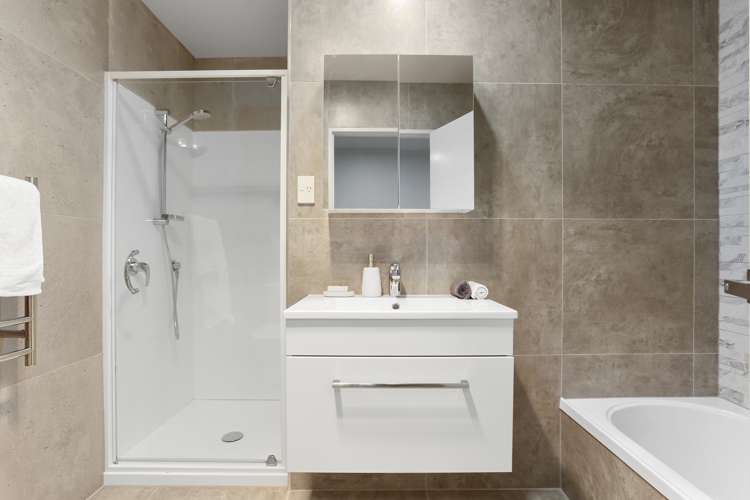 23 Lili Chen Way Mangere Bridge_16