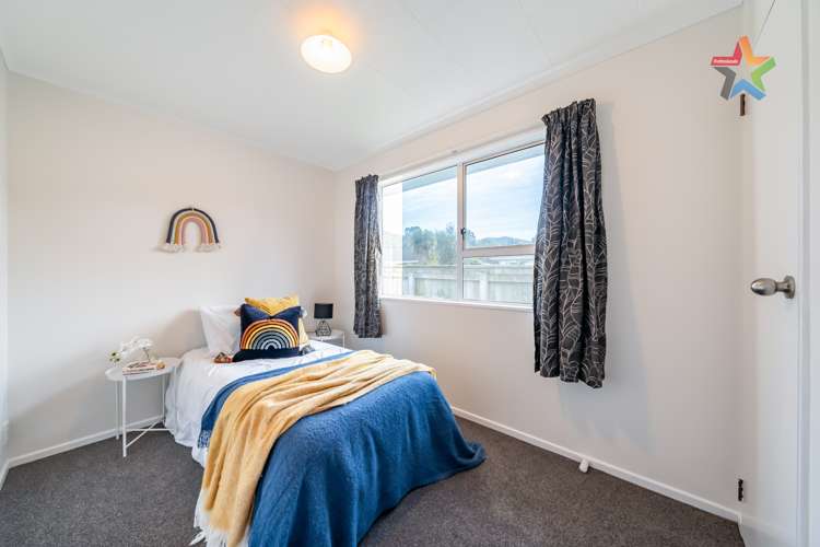 335 Wellington Road Wainuiomata_12