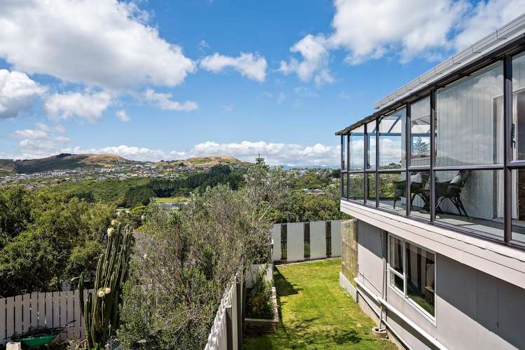 7 Tree Top Lane Paparangi_14