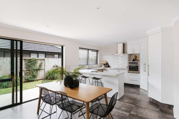 10 Fearnley Grove Pyes Pa_6