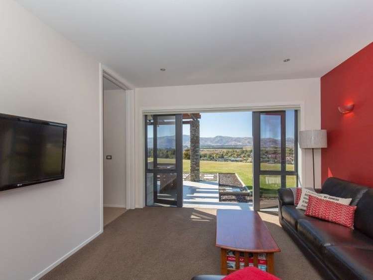 958 Aubrey Road Albert Town_8