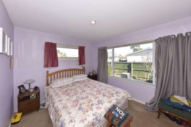 6 Adrian Place Shirley_14