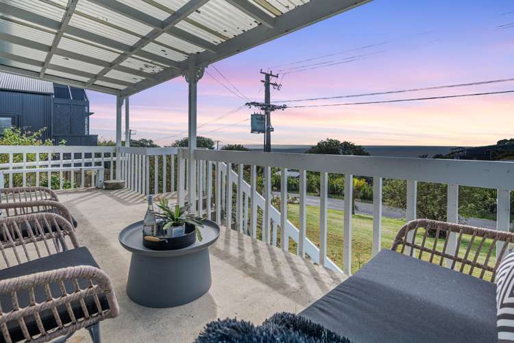 2 Coromandel Road Oneroa_22
