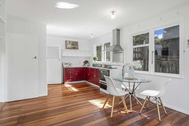 6 Hampshire Street Cannons Creek_3