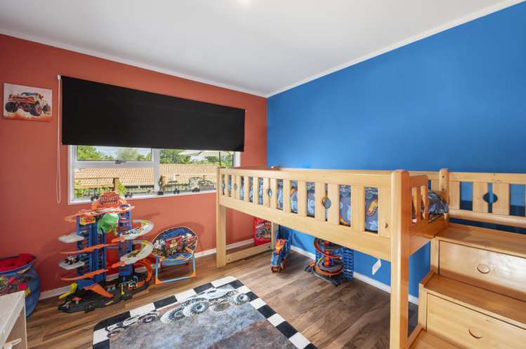 9 Maple Grove Owhata_12