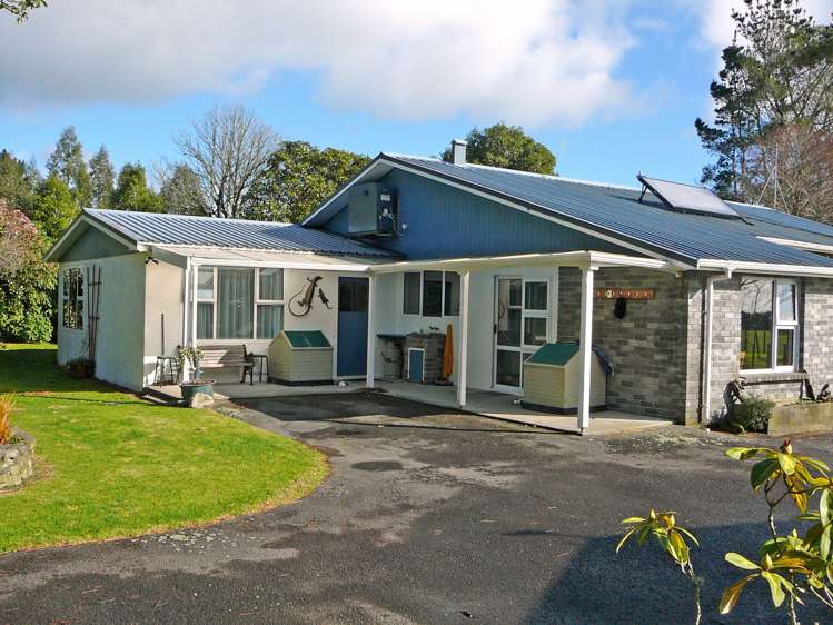168 Cross Road Lepperton_2