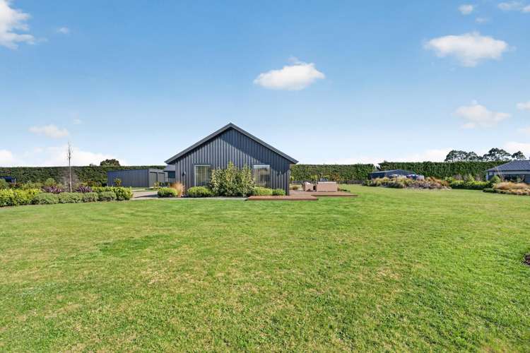 215 Creyke Road Darfield_22