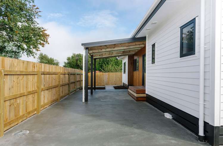 23 Guy Street Dannevirke_12