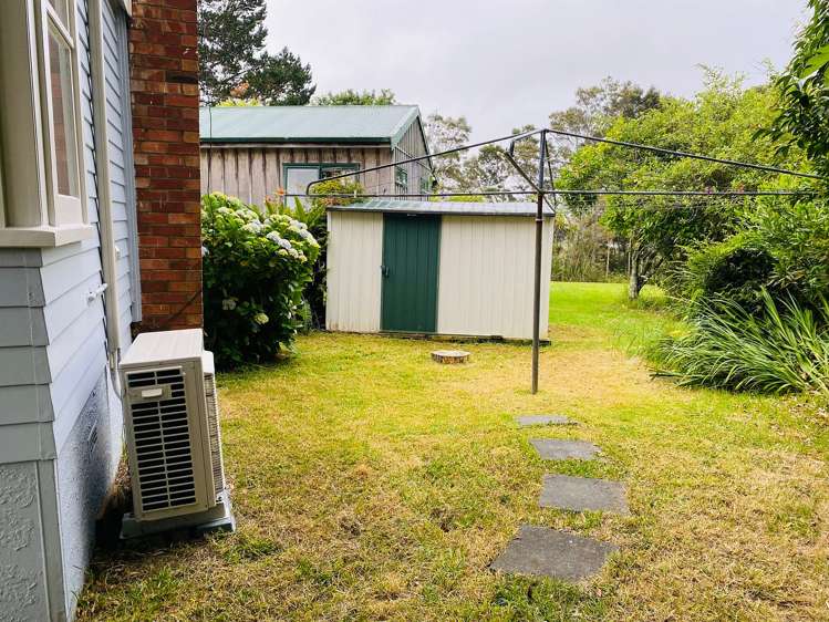 60 Cobham Crescent Kelston_11