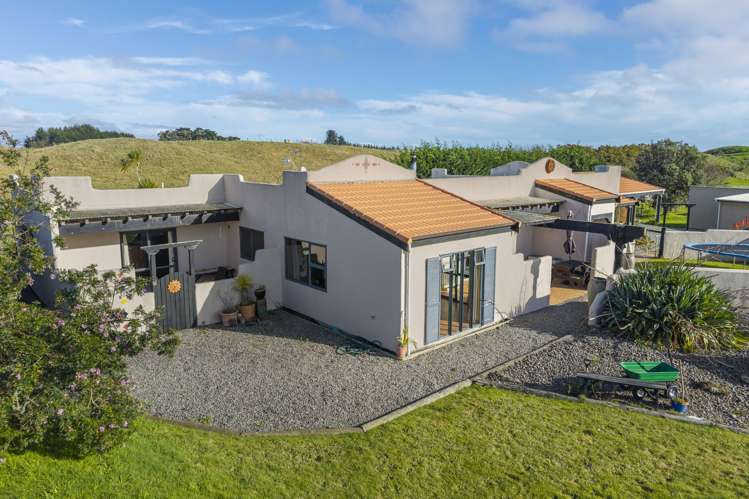 15 Waitarere Beach Road Waitarere_17