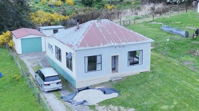 Opportunity knocking in Kaitangata