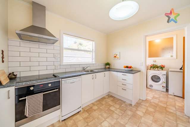 29 Mcgowan Road Wainuiomata_4