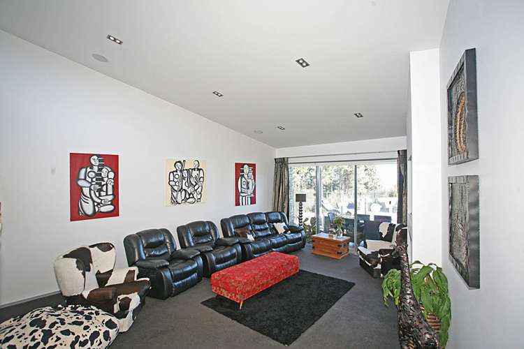 7 The Ridge Kennedys Bush_6