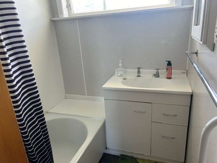 8 Daniell Street Solway_4