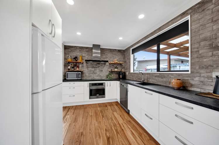 4a Corokia Street Bell Block_5