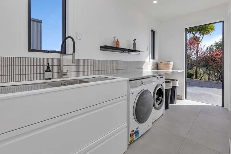 213 Hewlett Road Mangapai and Surrounds_35