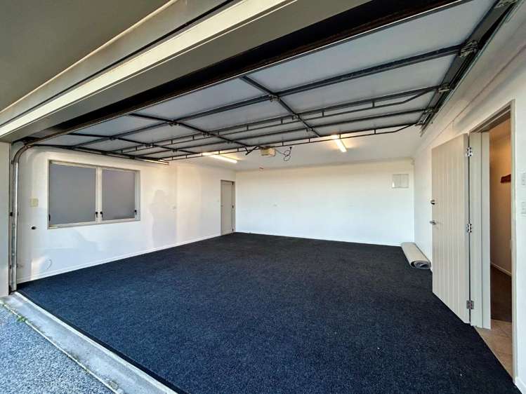 599b Marine Parade Napier South_11