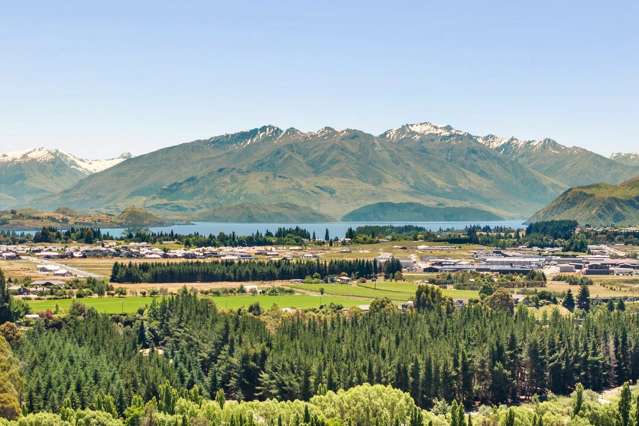 Cnr Faulks and Ballantyne Road Wanaka_4