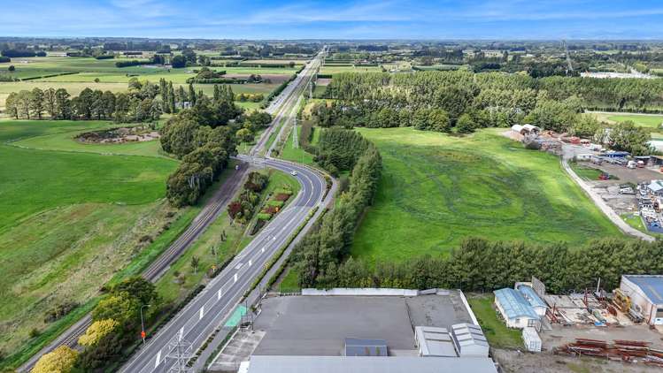 609 Lineside Road Rangiora_10