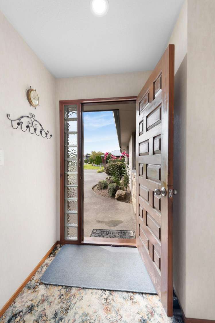 10 Romney Place Gore_25