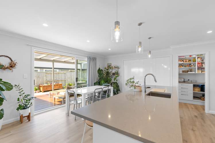 6 Atlantic Drive Fitzherbert_6