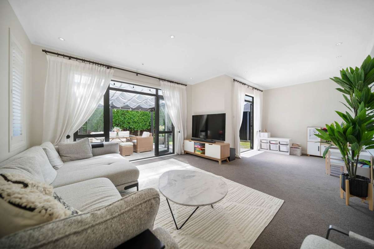 24 Trecarne Street_0