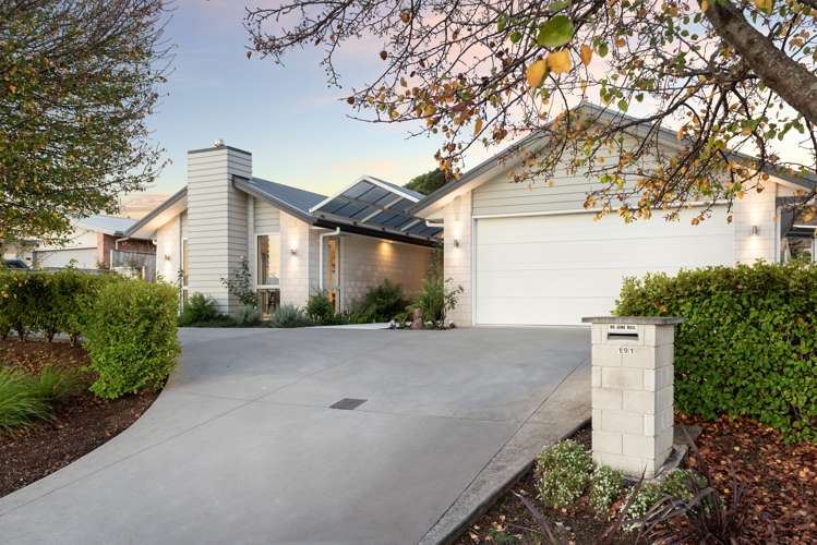191 Lakes Boulevard_0