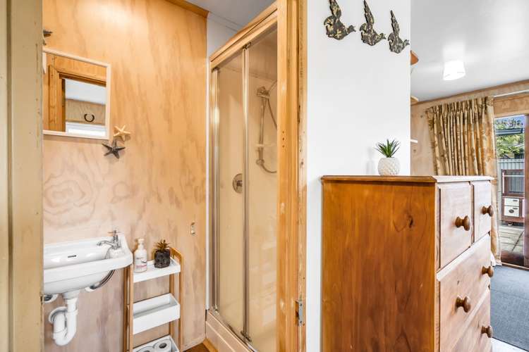 9 Ryton Place Lake Coleridge_7