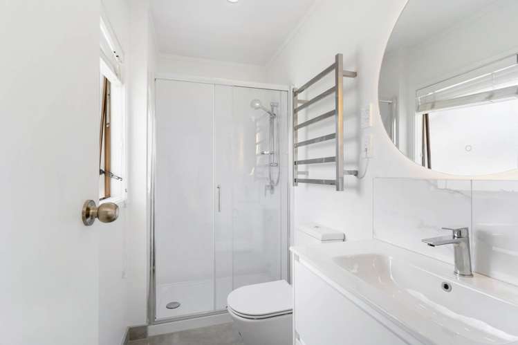 3/18 Armadale Road Remuera_7