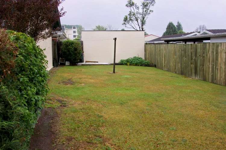 4/12 McKee Avenue 1064_1