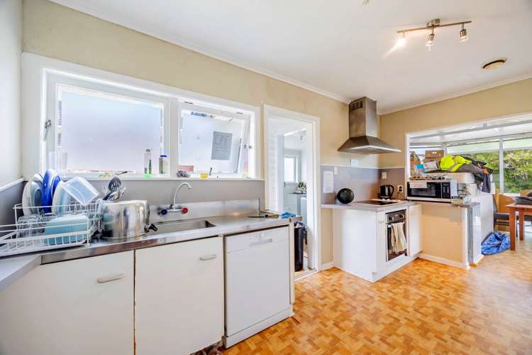 197 Lake Road Belmont_11