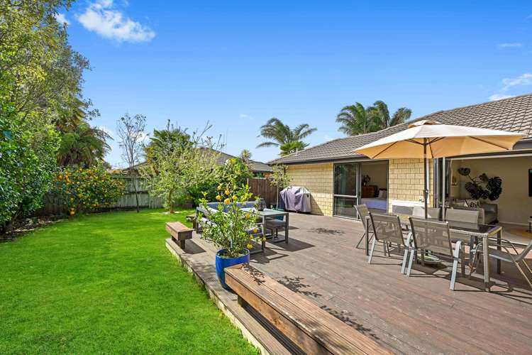 21 Burgundy Court Rototuna_9