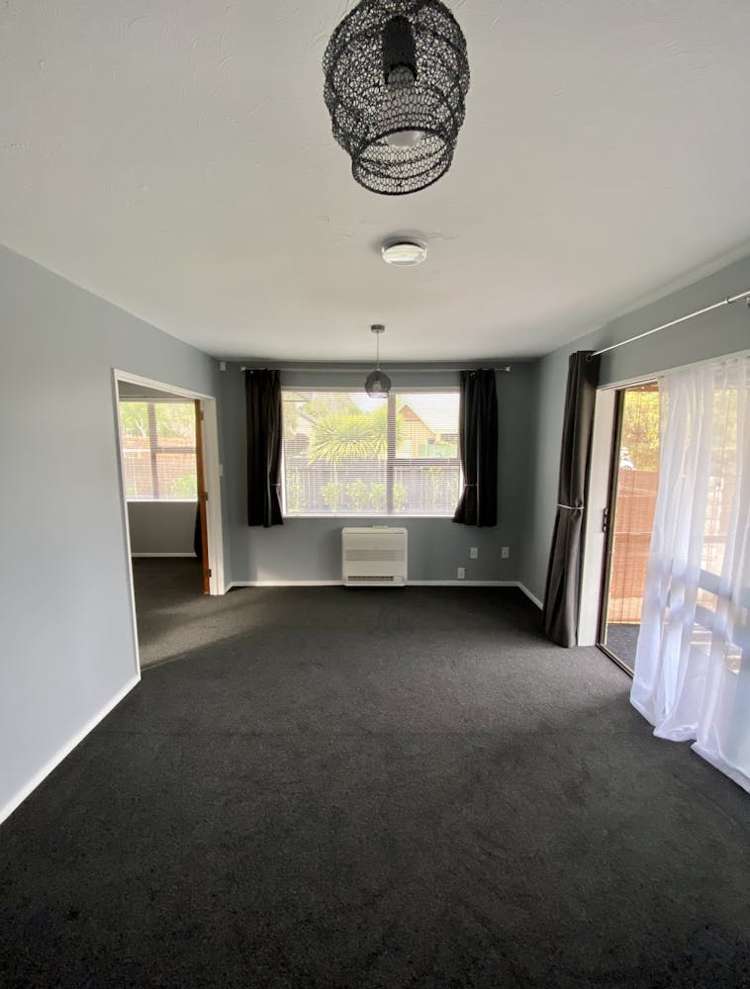 1/3 Arran Crescent Woolston_5