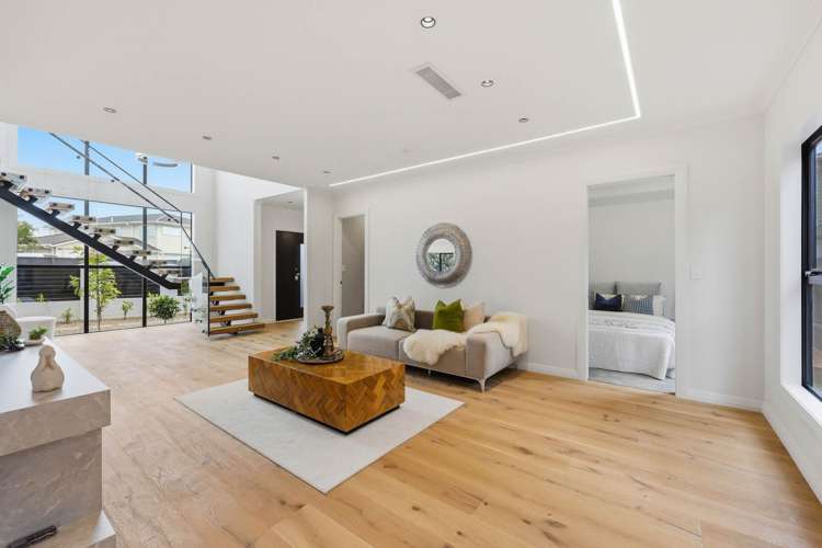 6A Gulf Crest Bucklands Beach_15