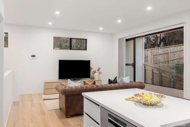 296A East Coast Road Forrest Hill_4