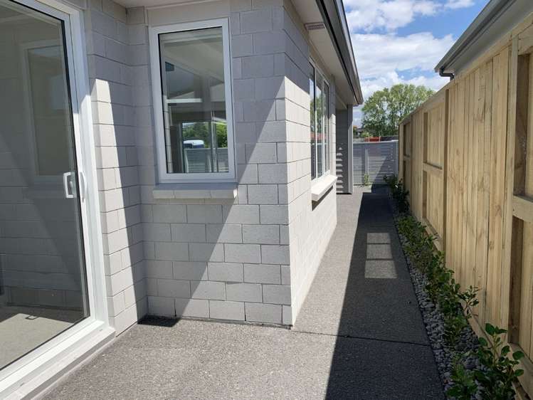 45 Saint Pauls Drive Brookfield_7