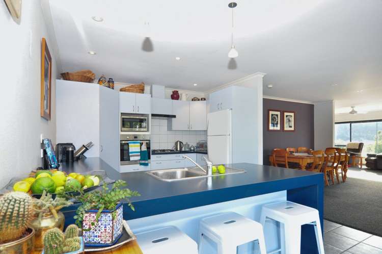 101 Pacific View Drive Whangamata_16